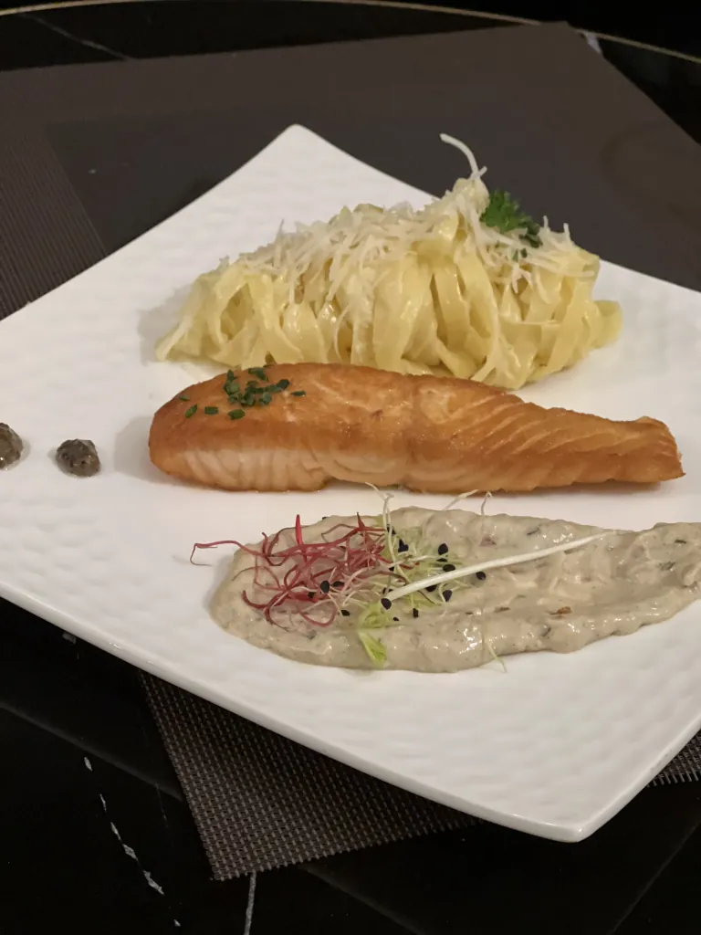 Saumon Tagliatelle - Silk Paris